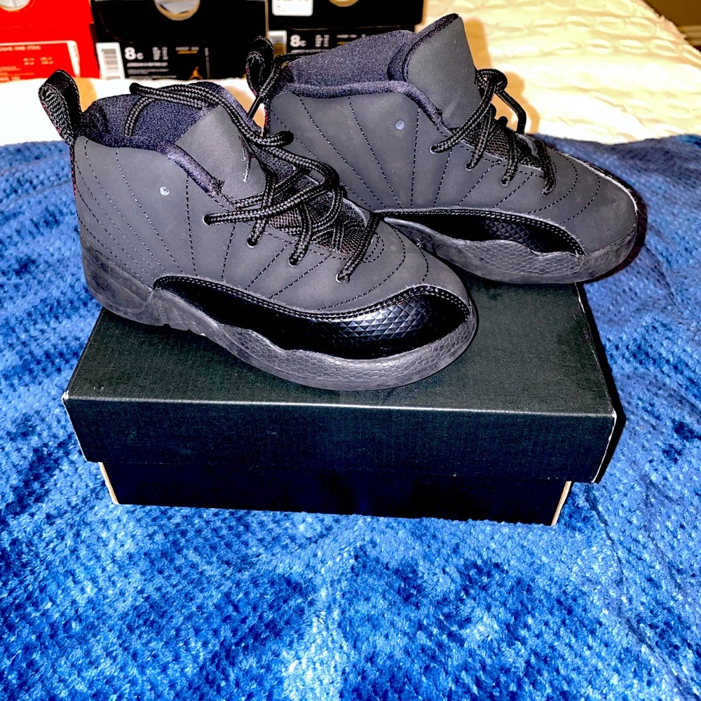 Kids Jordan 12 Retro Black and Dark Grey 9c